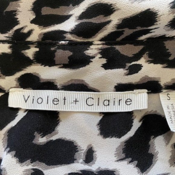 Leopard Print Fitted Blouse - Picture 2 of 3